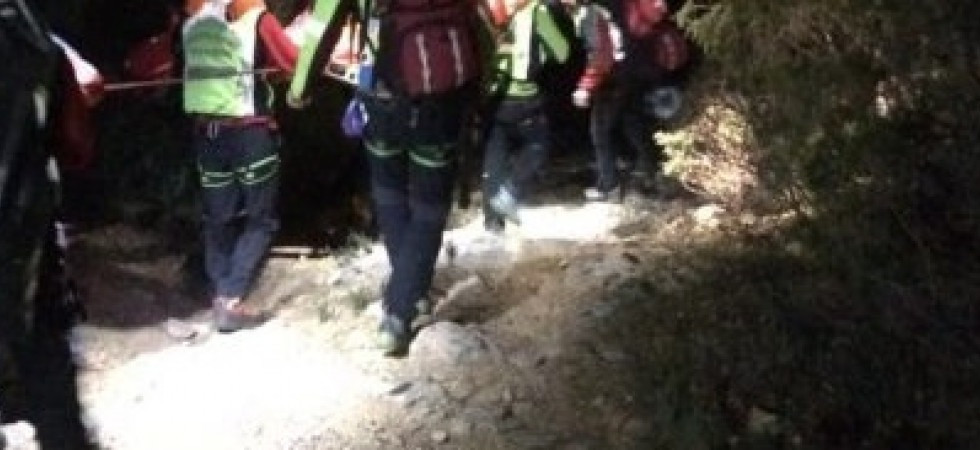 Foto d'archivio Troppo stanchi per proseguire rimangono bloccati al buio: due giovani accompagnati al rifugio per rifocillarsi e poi a valle